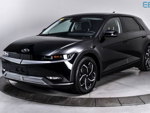 Used 2024 Hyundai Ioniq 5 SEL image 2