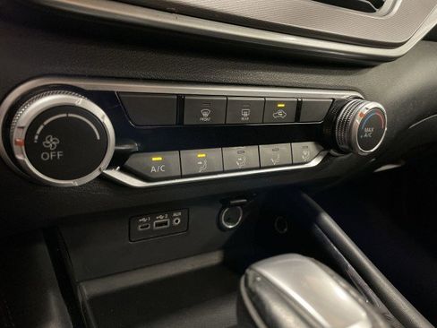 Used 2024 Nissan Altima 2.5 SR FWD image 20
