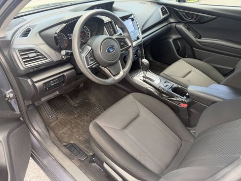 Used 2017 Subaru Impreza 2.0i AWD/4WD image 9