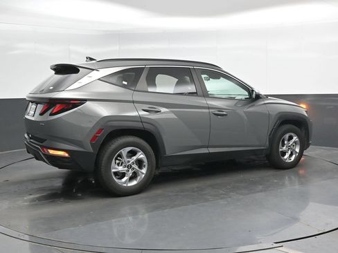 Used 2024 Hyundai Tucson SEL AWD/4WD image 2