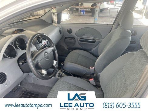 Used 2004 Chevrolet Aveo LS FWD image 5