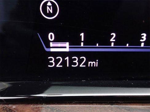 Certified 2023 Cadillac Escalade ESV Sport Platinum w/ LPO, ONYX Package image 22