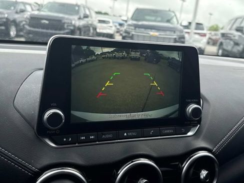 Used 2022 Nissan Sentra SV FWD image 33