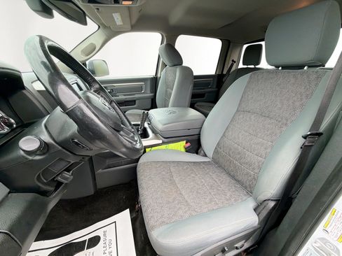 Used 2017 RAM 1500 Big Horn AWD/4WD image 2
