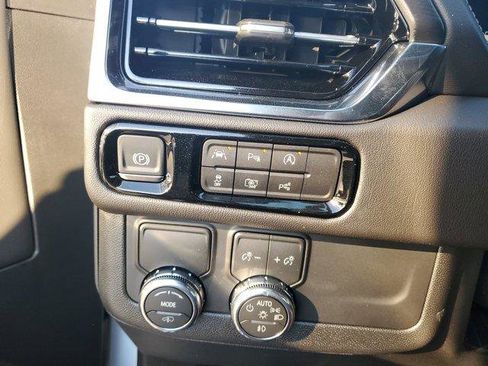 New 2026 GMC Yukon XL Denali w/ Sun & Power Step Package image 21