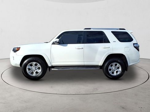 Used 2022 Toyota 4Runner SR5 Premium w/ Moonroof Package image 8