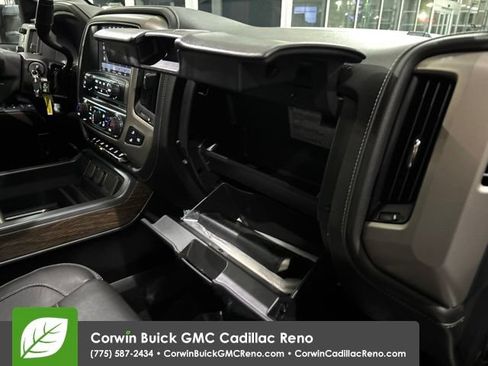 Used 2018 GMC Sierra 2500 Denali w/ Duramax Plus Package AWD/4WD image 40