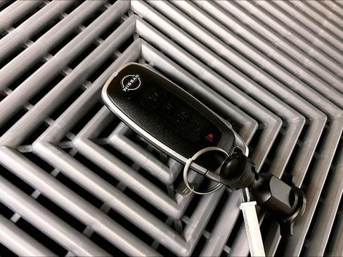 New 2025 Nissan Sentra SV w/ SV Premium Package image 14