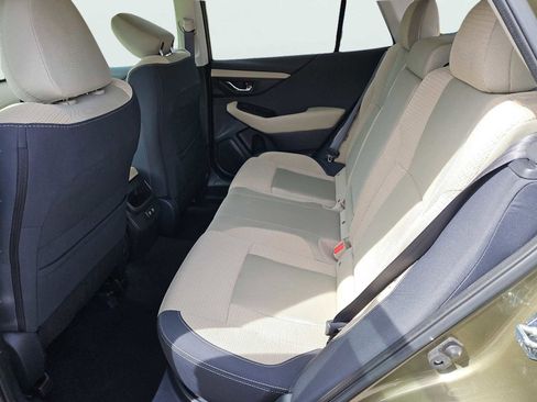 Used 2021 Subaru Outback Premium image 32