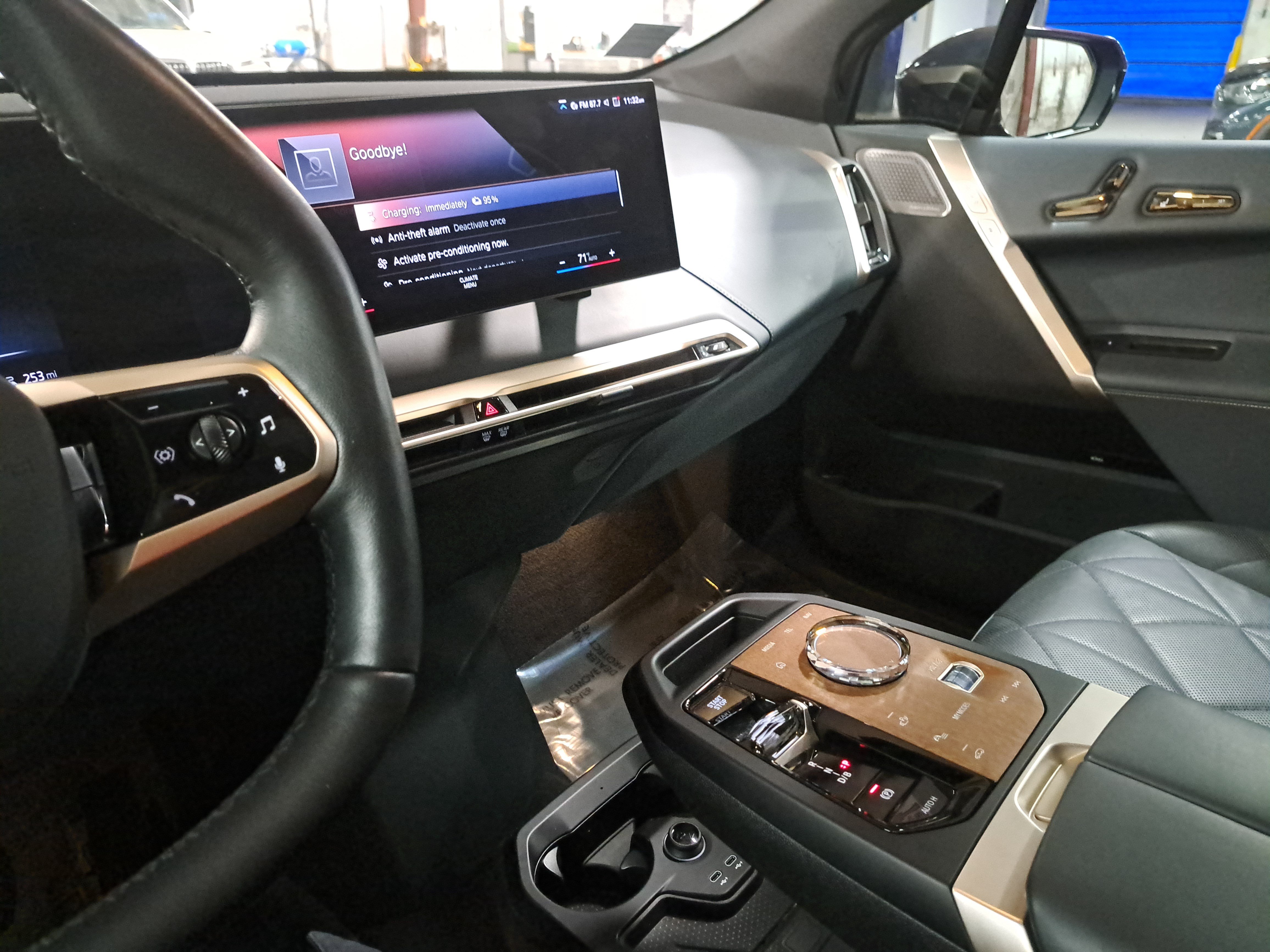 Certified 2023 BMW iX M60 AWD/4WD image 22