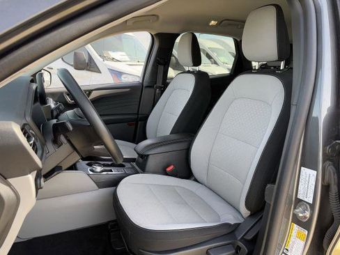 Certified 2025 Ford Escape Active image 24