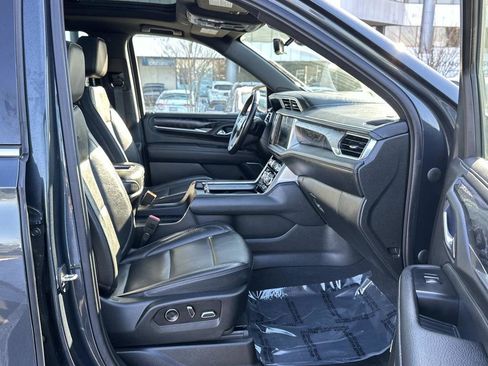 Used 2021 GMC Yukon Denali w/ Denali Ultimate Package image 29