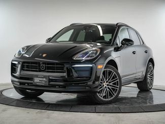 Certified 2026 Porsche Macan AWD/4WD video 1