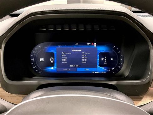 Certified 2026 Volvo XC90 B5 Plus w/ Protection Package Premier AWD/4WD image 13