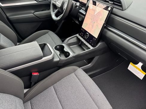New 2027 GMC Terrain Elevation FWD image 15