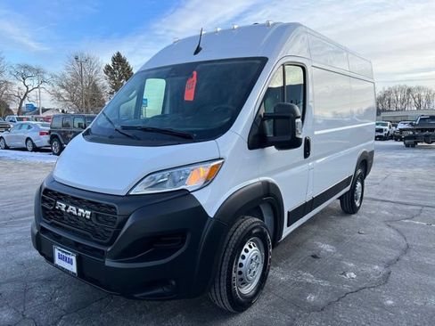 Used 2025 RAM ProMaster 1500 FWD image 13