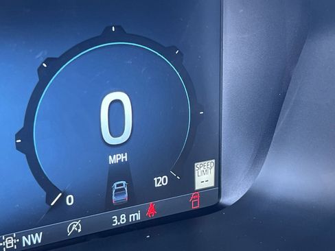 New 2025 Ford F150 Lariat w/ Equipment Group 501A Mid image 17