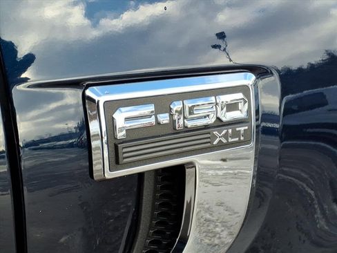 Used 2022 Ford F150 XLT w/ Equipment Group 302A High image 9