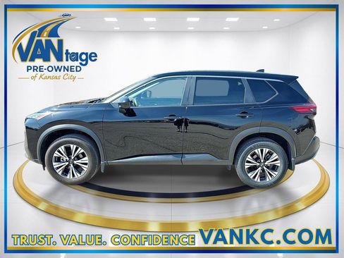Used 2023 Nissan Rogue SV AWD/4WD image 10