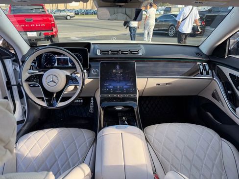 Used 2023 Mercedes-Benz S 580 4MATIC Sedan image 22