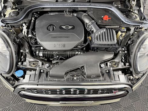 Used 2019 MINI Cooper S image 38