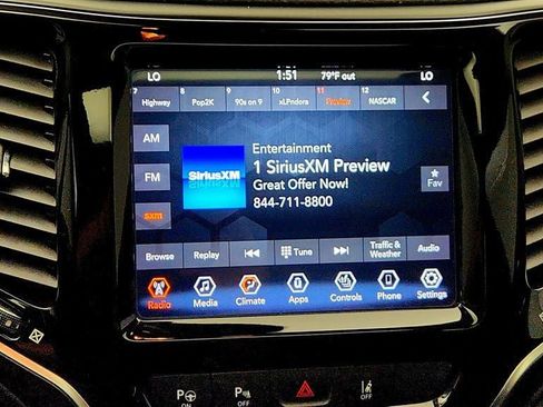 Used 2021 Jeep Cherokee Limited AWD/4WD image 18