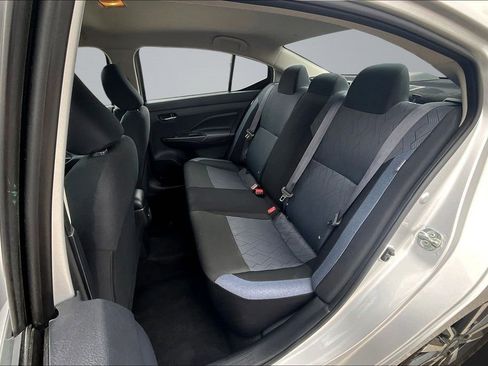 Used 2025 Nissan Versa SV FWD image 23