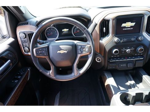 Used 2021 Chevrolet Silverado 1500 High Country image 20