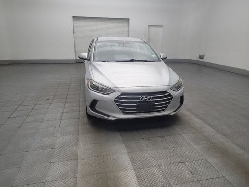 Used 2017 Hyundai Elantra SE w/ Cargo Package FWD image 14