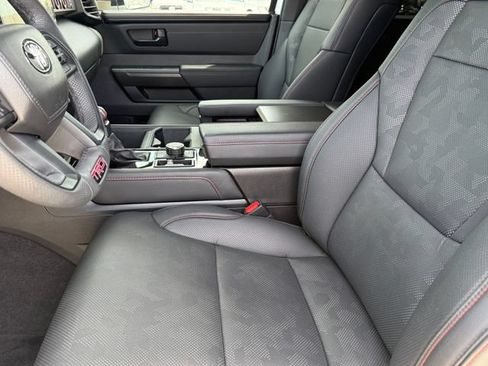 Used 2025 Toyota Tundra TRD Pro AWD/4WD image 12
