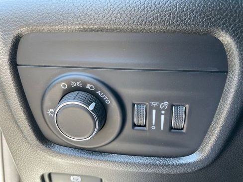Certified 2023 Jeep Grand Cherokee L Laredo AWD/4WD image 48