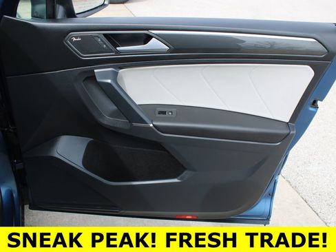Used 2020 Volkswagen Tiguan SEL Premium R-Line image 27
