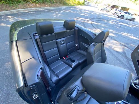 Used 2013 Volkswagen Eos FWD image 52