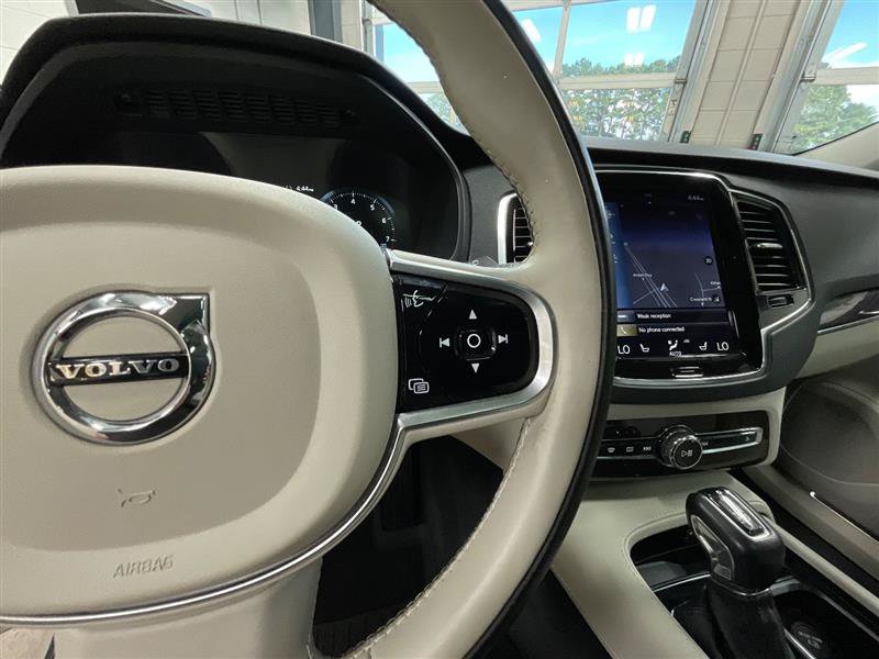 Used 2016 Volvo XC90 T6 Momentum w/ Momentum Plus Package AWD/4WD image 24