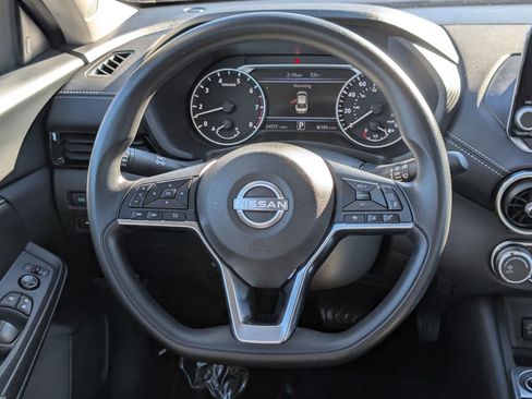 Used 2024 Nissan Sentra SV image 16