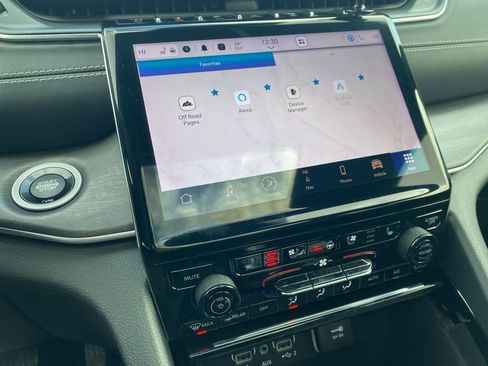 Used 2023 Jeep Grand Cherokee L Overland image 35