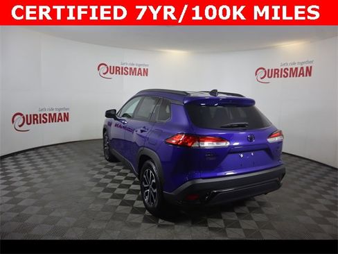 Used 2025 Toyota Corolla Cross AWD Hybrid w/ Moonroof Package image 6