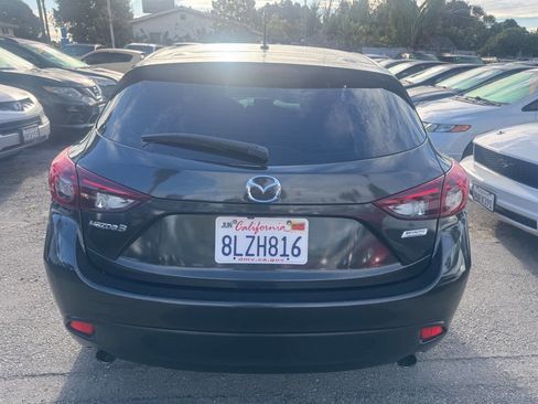 Used 2016 MAZDA MAZDA3 i Sport w/ Preferred Equipment Package image 5