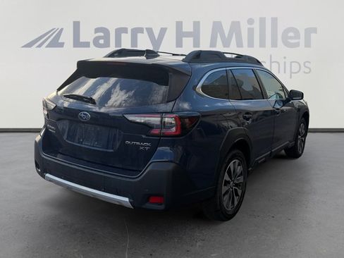 Used 2023 Subaru Outback Limited XT AWD/4WD image 5