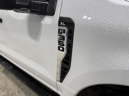 New 2026 Ford F350 XL w/ XL Chrome Package image 66