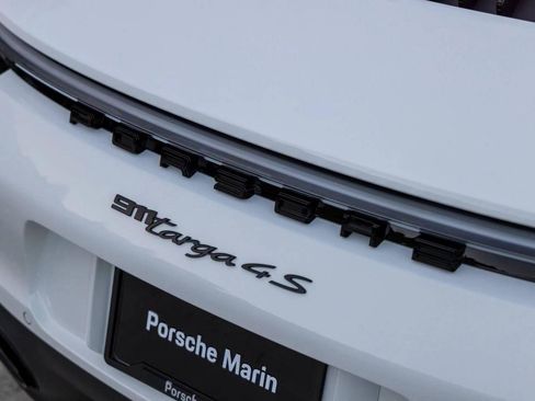 Certified 2024 Porsche 911 Targa 4S image 81