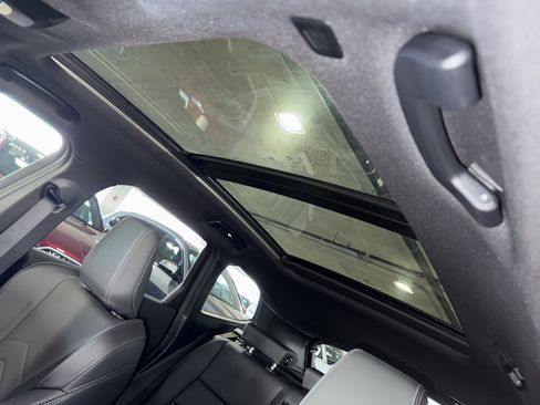 Used 2025 BMW X1 xDrive28i w/ Technology Package image 32