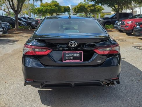 Used 2024 Toyota Camry SE FWD image 6