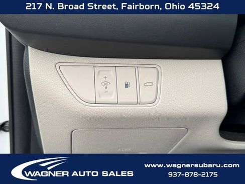 Used 2023 Genesis G70 2.0T image 26
