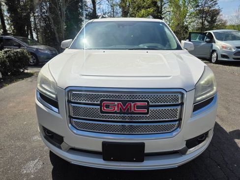 Used 2015 GMC Acadia Denali image 2