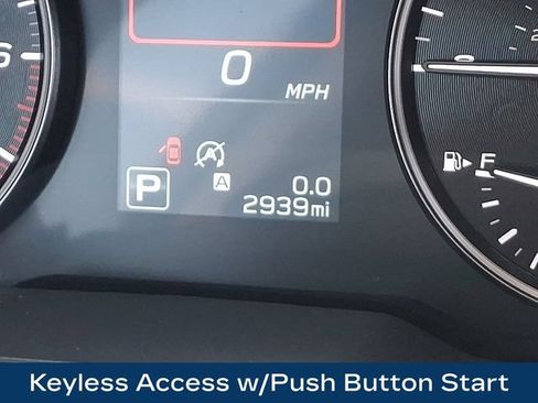 Used 2025 Subaru Outback Premium AWD/4WD image 6