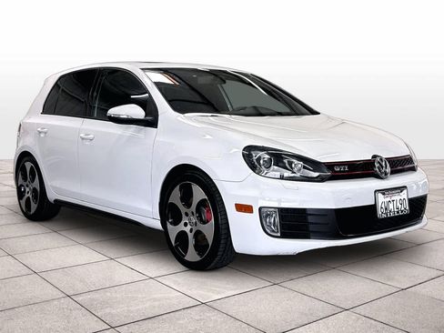 Used 2012 Volkswagen GTI 4-Door FWD image 3