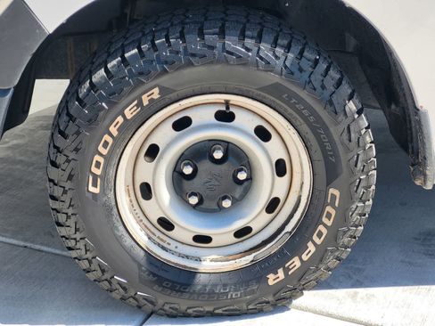 Used 2012 RAM 1500 ST w/ ST Popular Equipment Group AWD/4WD image 9