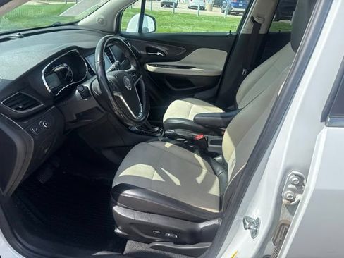 Used 2019 Buick Encore Preferred FWD image 16
