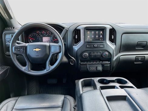 Used 2022 Chevrolet Silverado 1500 Custom image 21